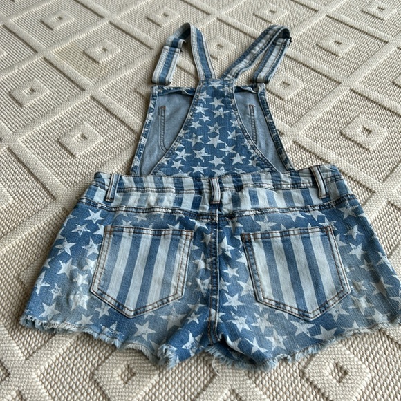 Womens Exhilaration Overall Dungarees Jeans Shorts Stars and Stripes size S - Picture 5 of 6